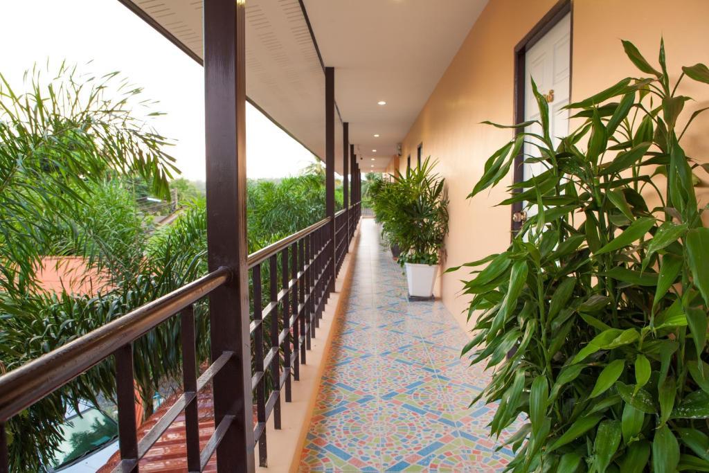 Phuket Airport Inn Ban Bo Han Buitenkant foto