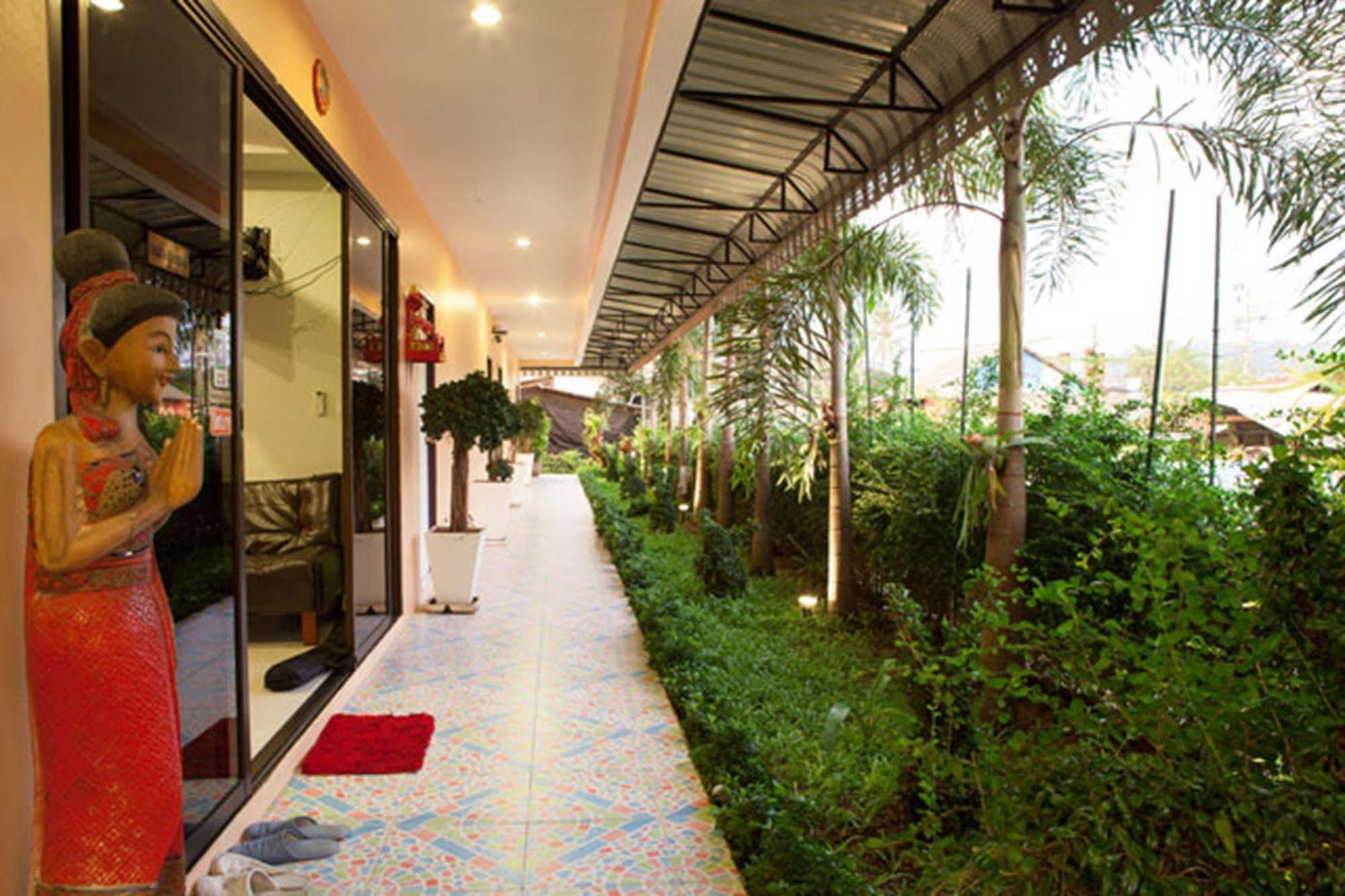 Phuket Airport Inn Ban Bo Han Buitenkant foto