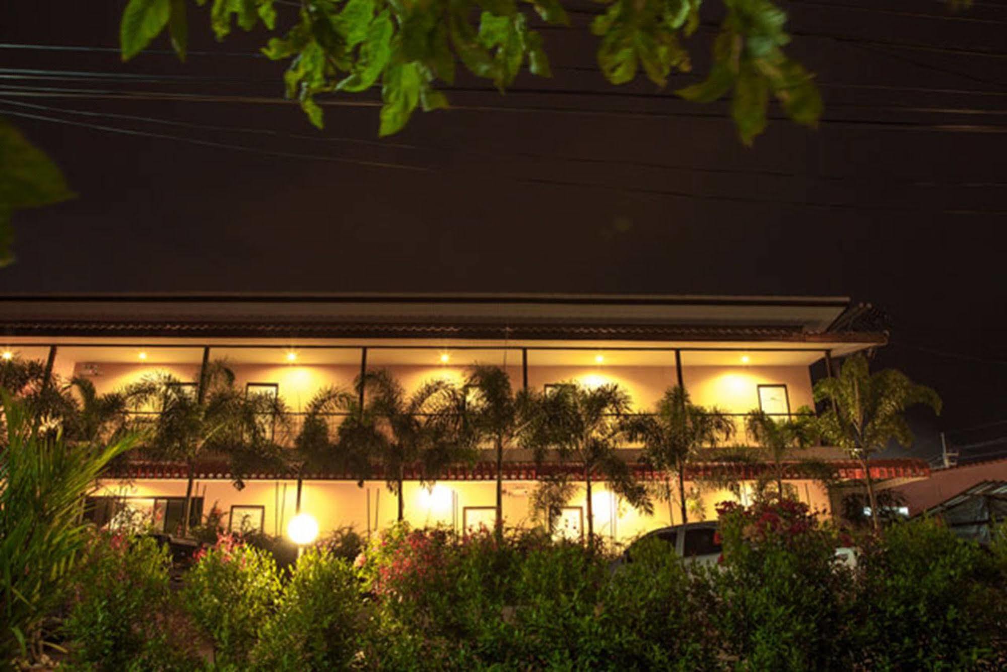Phuket Airport Inn Ban Bo Han Buitenkant foto